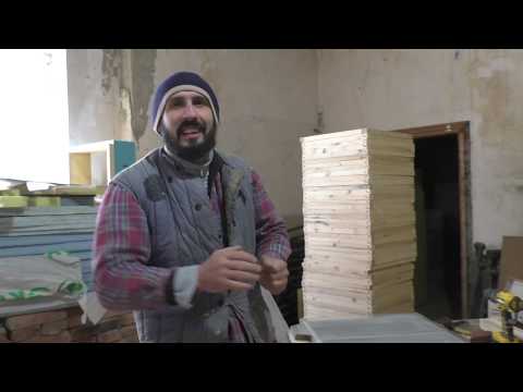 Видео: Сделали новое сетчатое дно для улья из ЭППС 9.01.2019