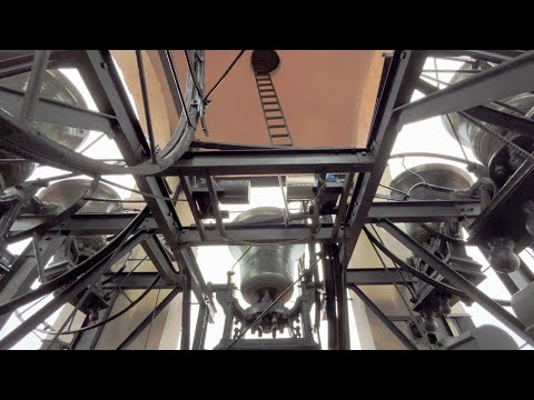 Видео: Италия [4K] Торжественный звон колоколов в Фаньяно-Олоне во время Богоявления