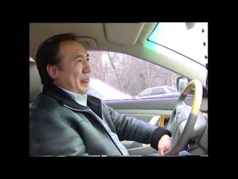 Видео: Музыкант Булат Сыздыков за рулем "Lexsus"