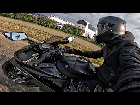 Видео: КАТНУЛ НА YAMAHA R3 ( ВЕЛОСИПЕД ? )