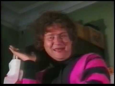 Видео: Городок.Коммуналка.