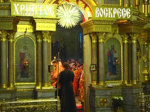Видео: Triolan.LIVE - В Благовещенском соборе прошла праздничная Божественная литургия