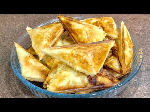 Видео: Бързи банички в тостер за сандвичи - лесна вкусотия за нула време / Хрустящие пирожки в тостере