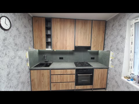 Видео: Монтаж модульной кухни под потолок Грейд МС Идея Крафт.Modular kitchen#сборкакухни #сборкамебели