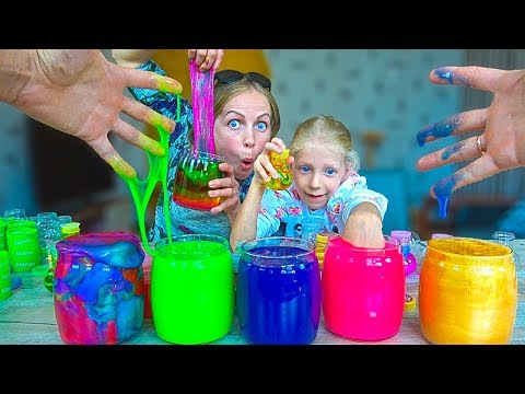 Видео: ЛИЗУН Микс ЧЕЛЛЕНДЖ Большой СМУЗИ из ЛИЗУНА! Интересные ОПЫТЫ от Мамы и Миланы на FAMILY BOX