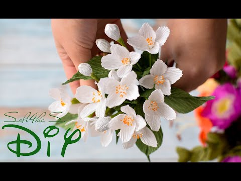 Видео: DIY soli4ka_s Що це за квітка?! Жасмин з гофропаперу/ жасмин с гофробумаги/ crepe paper jasmine