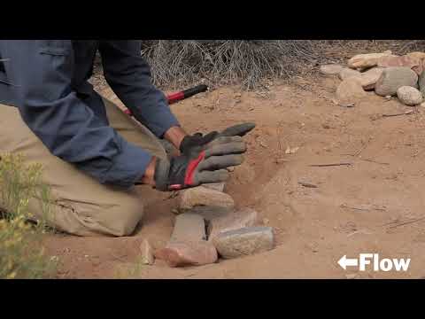 Видео: Конструкция для контроля эрозии: плотина из одной скалы
