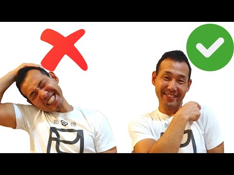 Видео: Снять напряжение в шее и плечах за 30 секунд: без растяжки | Метод Фельденкрайза