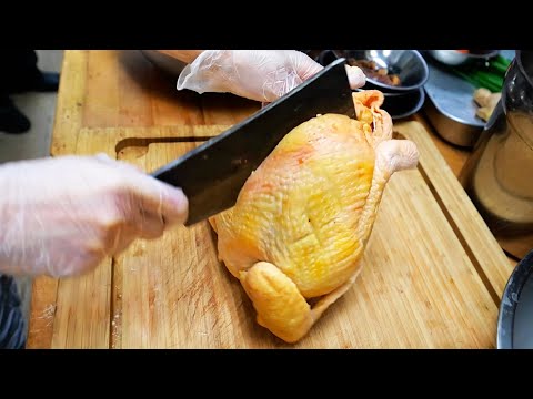 Видео: Нью-Йорк еда - Курица с грибами & Кисло-сладком свинины Бруклин Америка