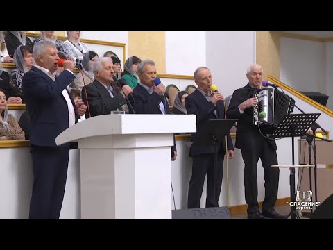 Видео: В разбитой волнами ладье во мраке ночи плыл / Песня