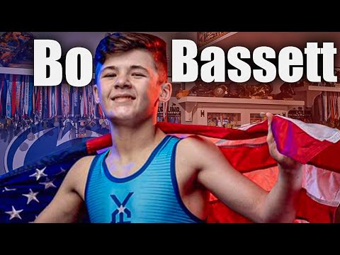 Видео: Внутри СЕКРЕТНОГО тренировочного комплекса чемпиона мира