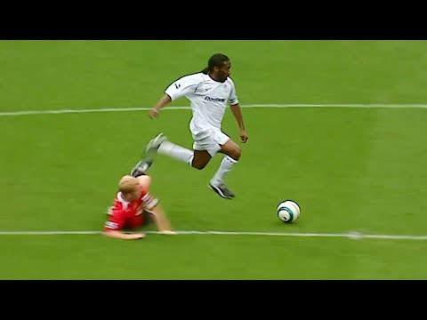 Видео: Топ-10 Великих Дриблеров в Истории Футбола