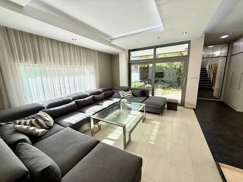 Видео: Къща за продажба в гр. София, кв. Бъкстон (House for sale in Sofia, Bakston)