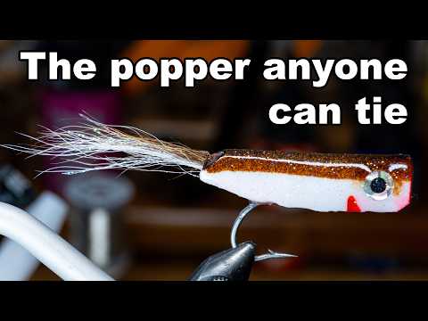 Видео: Crease Fly - Быстрая мушка-поппер - Учебное пособие по вязанию мушек McFly Angler