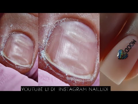 Видео: Это все из-за маникюра 😱Будьте бдительны 😱Быстрый дизайн к 14 февраля ❤