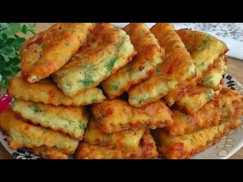 Видео: Бабушка научила,к чаю за 15 минут из НЕЧЕГО!По-домашнему вкусно,просто и быстро.Пирожки с картошкой