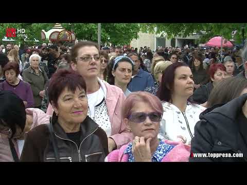 Видео: Българи, турци и северомакедонци празнуваха в Гоце Делчев Международния ден на танца