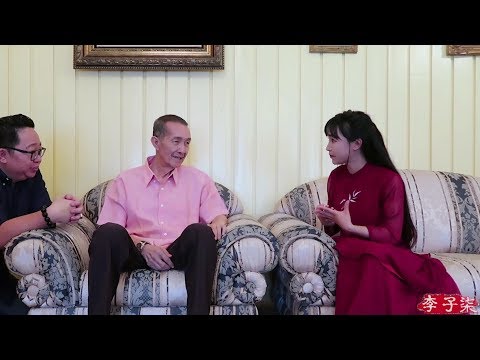 Видео: Это культурная визитная карточка с тысячелетней историей – кисть, бумага, тушь и тушечница.| Li Ziqi