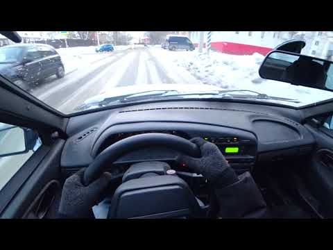 Видео: ДИМА АВТОИНСТРУКТОР ЕДЕТ НА МАШИНЕ ПО ГОРОДУ!