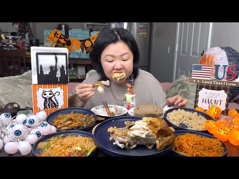 Видео: Мукбанг пол курицы в 1 лицо! Хлеб не жуется, салаты корейские на высшем уровне! Оля-кулинар от Бога!