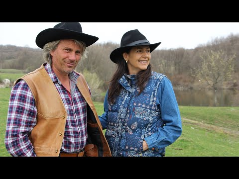 Видео: Месодайната ферма на Бети и Ники в дивите Източни Родопи