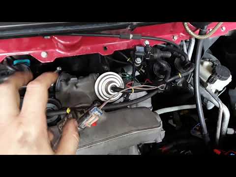 Видео: Mercedes Benz Vito I W638 не глохнет колхозное решение