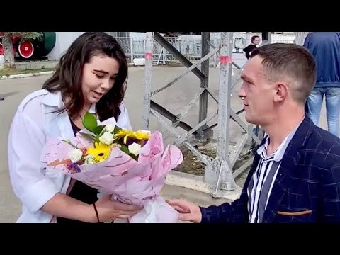 Видео: На первом свидании ушла к другим парням.Зачем надо было приезжать?