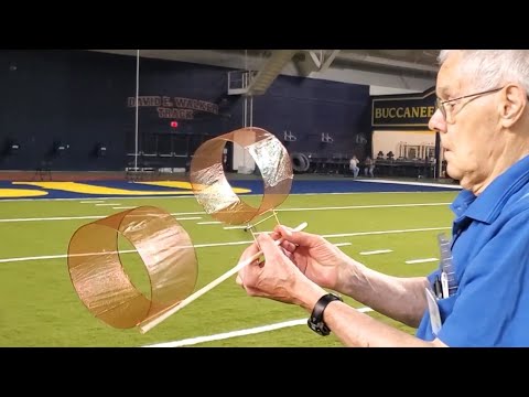 Видео: Электрический круговой самолет Фреда Раша