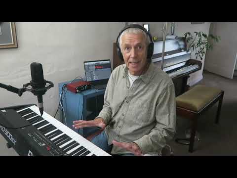 Видео: Как играть на пианино и петь «Let it Be» The Beatles. Часть первая (Куплет)