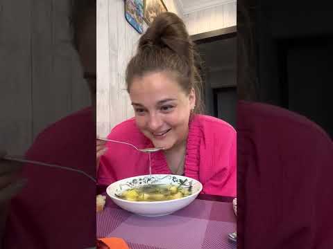 Видео: Мукбанг