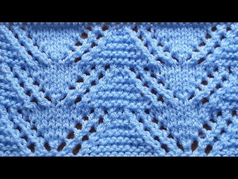 Видео: Ажурный узор "Ёлочка". Вяжем спицами красивый кардиган, блузон, тунику.