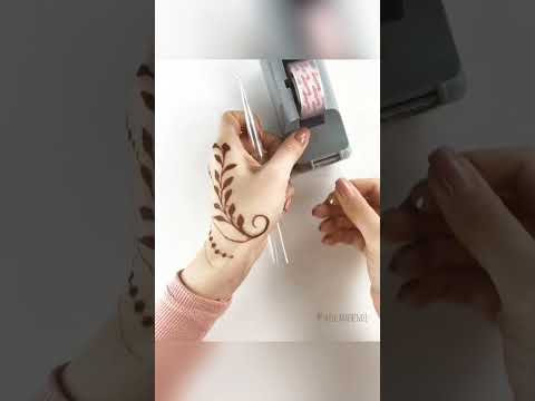 Видео: Замешиваем хну для мехенди. Что нужно