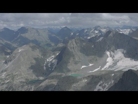 Видео: На Гребне каменной Волны