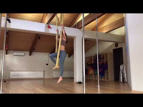 Видео: ДЛЯ ТРЕНЕРОВ - Стоя на гамаке