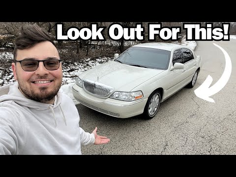 Видео: Посмотрите ЭТО перед покупкой Lincoln Town Car | Что нужно знать!