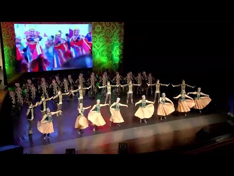 Видео: Бәйрәм — сцена из вокально-хореографического спектакля "Изге бакча". ГАПиТ РТ, 2018 год.