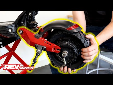 Видео: Замена шин и камер Apollo Pro