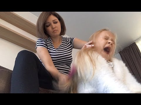 Видео: Как я поднимаю Алису в школу на занятия ! Наше субботнее утро  Мили Ванили