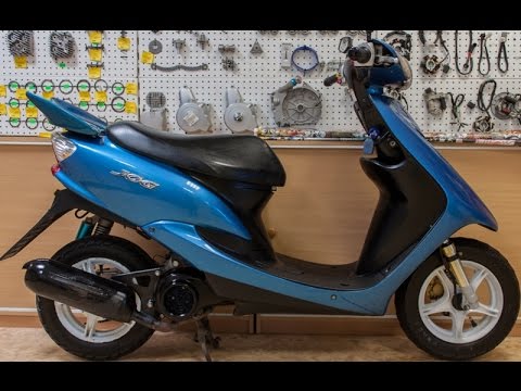 Видео: Обзор скутера Yamaha Jog ZR Evolution (Yamaha Jog ZR Evolution review)