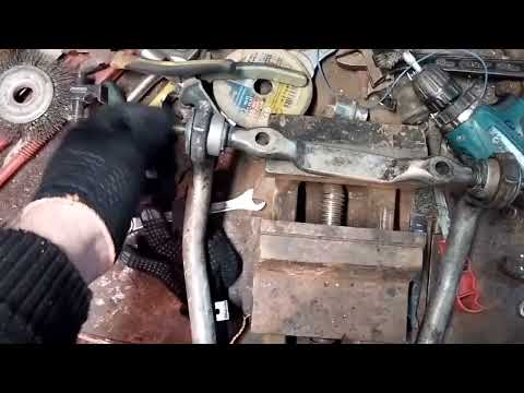 Видео: проблема с новыми сайлентблоками и как с этим бороться.