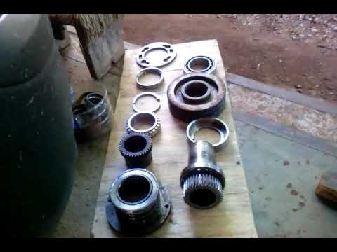 Видео: Немного о "начинке" передней бабки ИТ-1М.