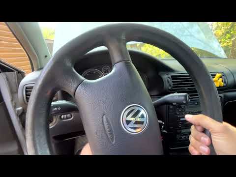 Видео: Как снять руль и AIRBAG | VW Passat B5.5