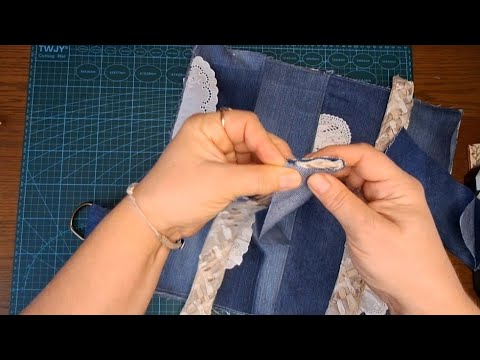 Видео: DIY 😍 ПРЕВРАТИЛА СТАРЫЕ ДЖИНСЫ В ПРЕКРАСНУЮ ВЕЩЬ 🍀 ИЗ ОСТАТКОВ ДЖИНСА #sewing  #diy #design #hobby