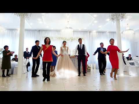 Видео: Флешмоб на калмыцкой свадьбе