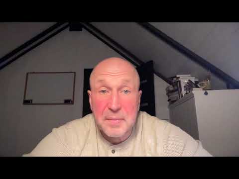 Видео: Порше, AI и умные идиоты. Почему XXI век — это крах технологической веры.