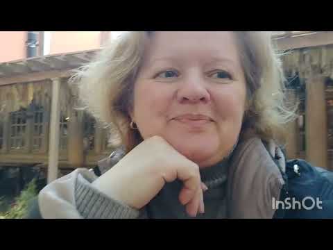 Видео: І пов'язала і грибів позбирала