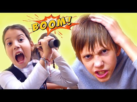 Видео: Как Пашка поднял панику в школе!