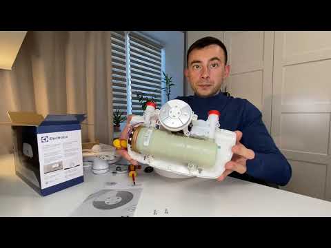 Видео: ПРОТОЧНЫЙ ВОДОНАГРЕВАТЕЛЬ  3,3кВт. 5,5кВт.Обзор. Electrolux Smartfix. Где опасность? Влад обзор.