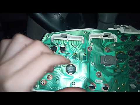 Видео: пересвет(замена лампочек)приборной панели toyota corolla ae 110