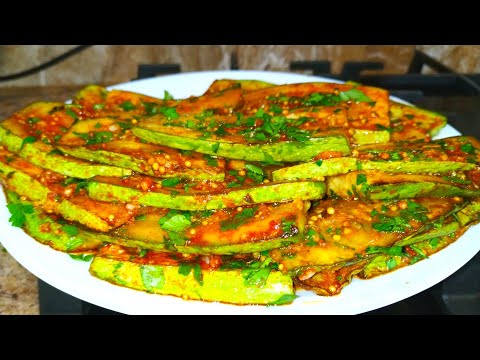 Видео: Бесподобно ВКУСНЫЙ Рецепт из Кабачков! Такие Кабачки Вы еще не Пробовали! Салат Закуска за 15 минут!